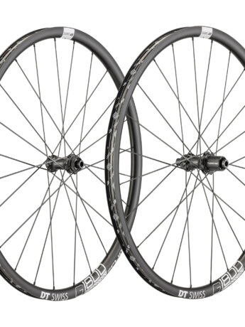 DT Swiss G1800 tubeless disc wheel set